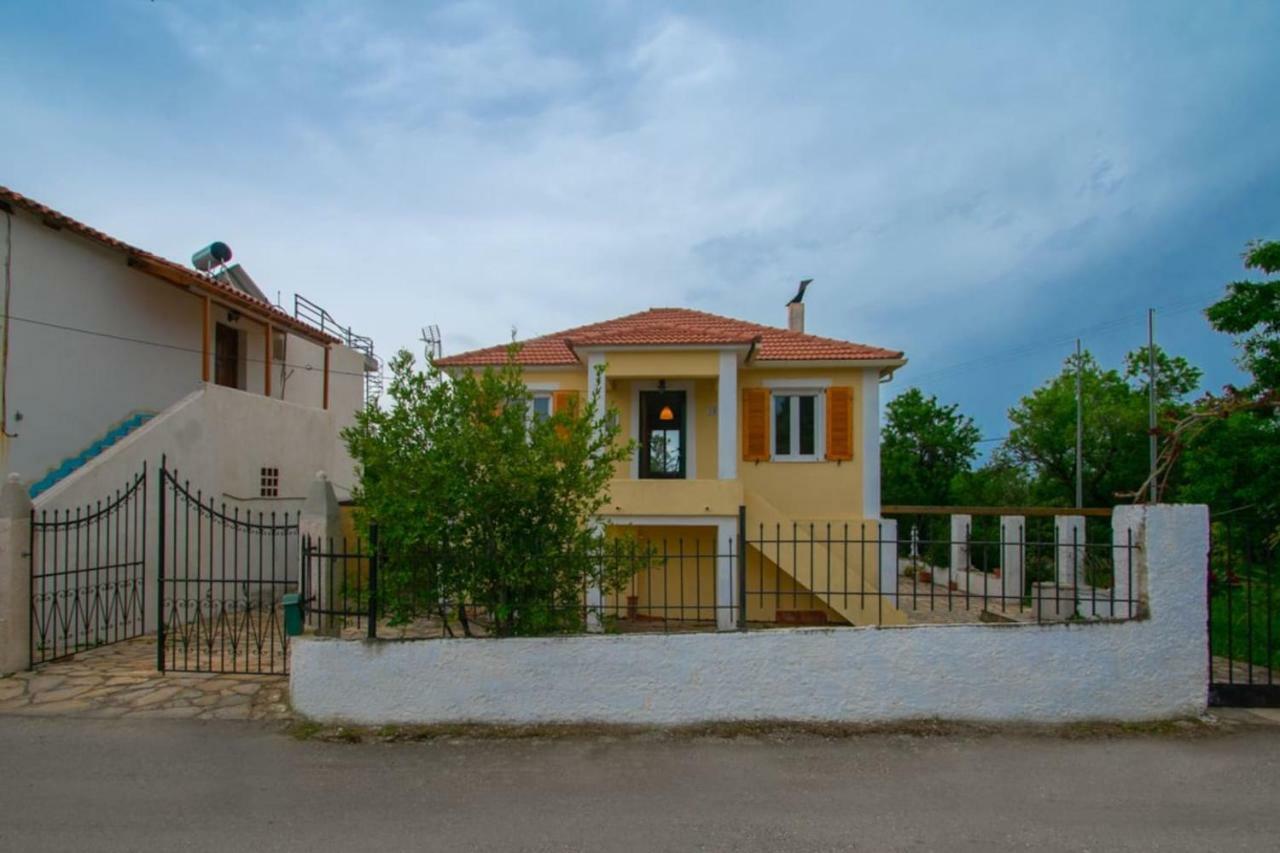 Traditional Village House Méson Yerakaríon Buitenkant foto