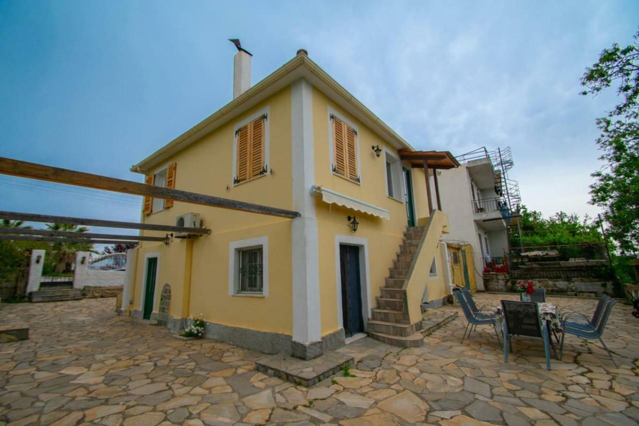 Traditional Village House Méson Yerakaríon Buitenkant foto